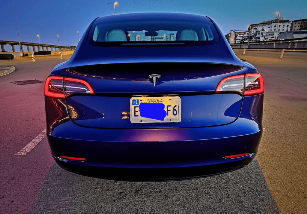 2023 Tesla Model 3 - View 3